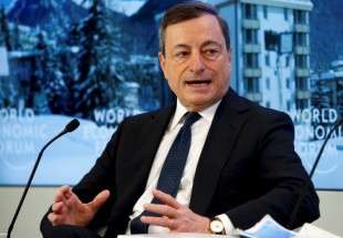 رئيس البنك المركزي الأوروبي يحذر من مخاطر تهدد التجارة العالمية