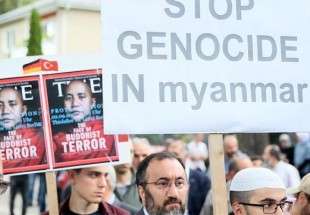 Protesters in Berlin slam violence against Rohingya Muslims