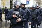 الشرطة الفرنسية تعتقل شخصاً ثالثاً على صلة بمداهمات باريس الأمنية