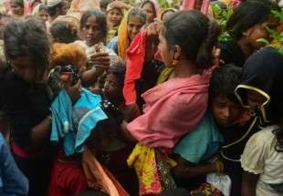 Violence contre les Rohingyas: près de 300.000 réfugiés au Bangladesh