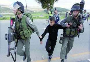 بازداشت ماهانه 120 کودک فلسطینی