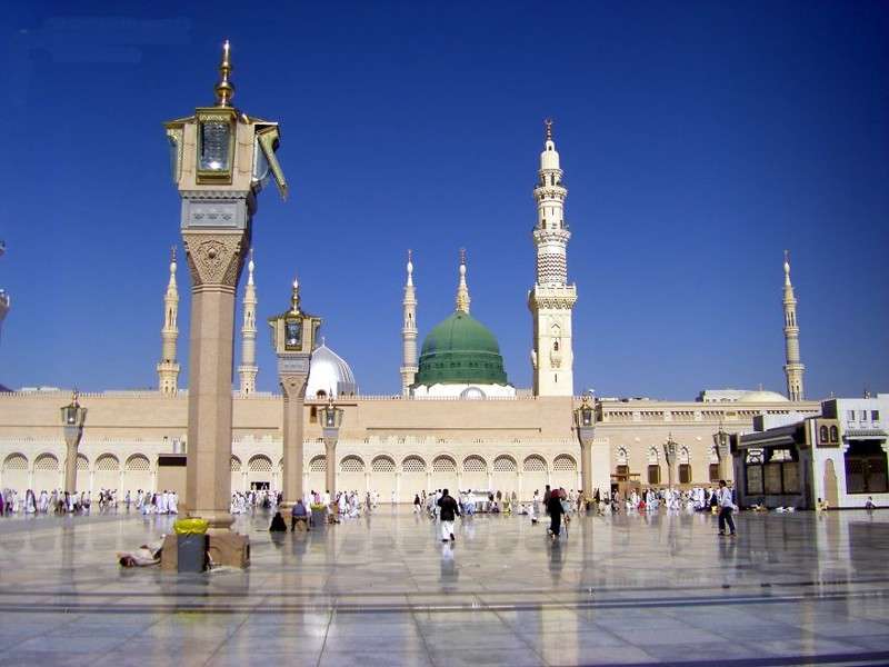 Masjid-e-Nabawi (Saudi Arabian)