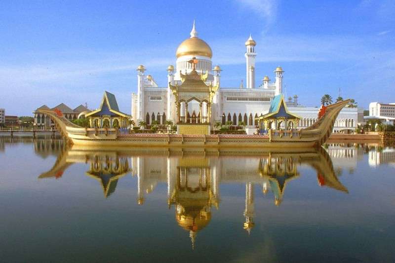 Sultan Omar Ali Saifuddin Mosque (Brunei)