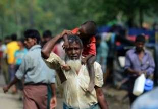​خرید گوشی تلفن همراه برای مسلمانان روهینگیا ممنوع شد!