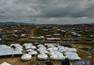 Violence contre les Rohingyas: le Bangladesh seul face à une crise humanitaire