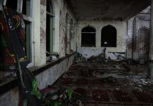 Bomb attacks in two Afghan mosques kill 72