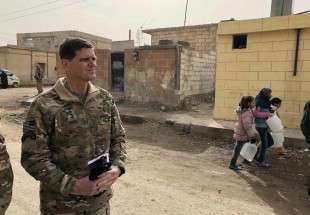 حضور فرمانده آمریکایی ائتلاف بین المللی به اصطلاح ضد داعش در رقه