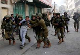 ​بازداشت تعدادی از فلسطینی ها توسط نظامیان صهیونیستی/ رهبر فتح: راهپیمایی حق بازگشت به قدس،به ثمر خواهد نشست