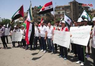 مردم دمشق به انتقال سفارت آمریکا به قدس اعتراض کردند