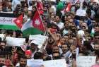صحيفة إسرائيلية تتحدث عن دور السعودية والامارات في مظاهرات الأردن