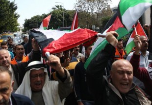Israeli forces shot dead Palestinian man in Gaza protest