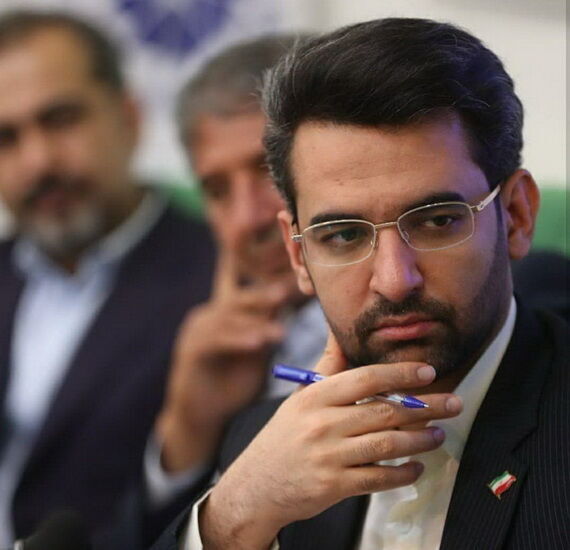 وزير الاتصالات الايراني : احبطنا 33 مليون هجمة سايبرية خلال العام الماضي