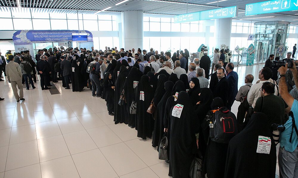 30 الف حاج ايراني يغادر للديار المقدسة عبر مطار الامام الدولي