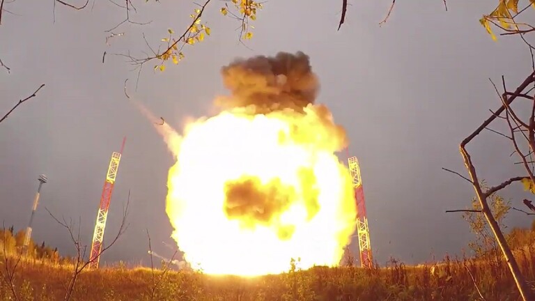روسيا تطلق صاروخا عابرا للقارات أصاب هدفه الافتراضي في كازاخستان