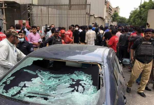 کراچی میں اسٹاک ایکسچینج پر حملہ ناکام بنا دیا گیا