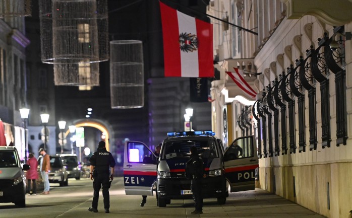 بازداشت 30 مسلمان توسط پلیس اتریش