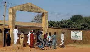 تحرير 17 طالبا من أصل أكثر من 300 تلميذ تعرضوا للاختطاف من مدرستهم( نيجيريا)