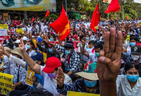میانمار میں مظاہرین پر فوج کی فائرنگ، متعدد ہلاکتیں