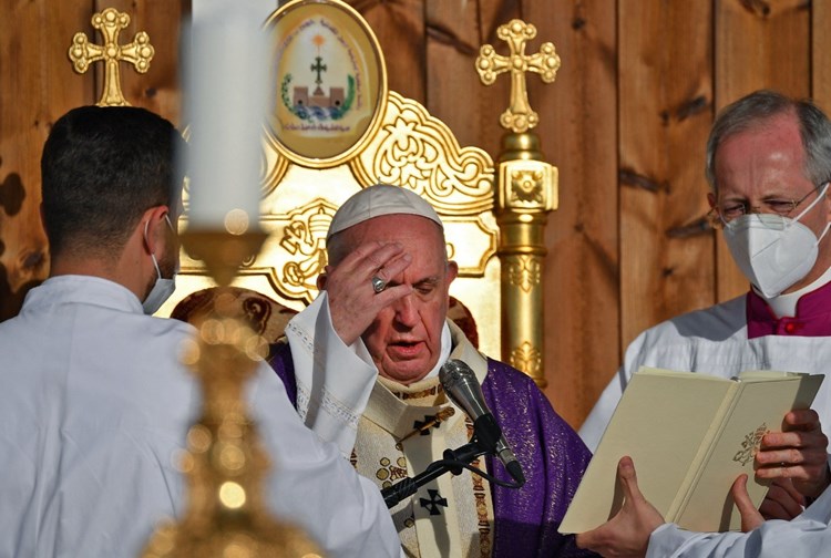 البابا فرنسيس من أربيل: سأغادر إلى روما لكن العراق سيبقى معي وفي قلبي