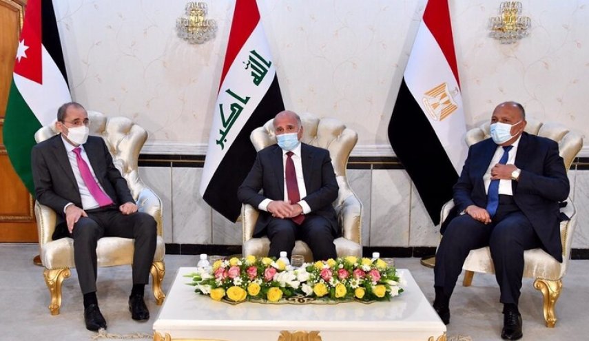 وزراء خارجية العراق والأردن ومصر یؤكدون لعقد القمة الثلاثية في بغداد