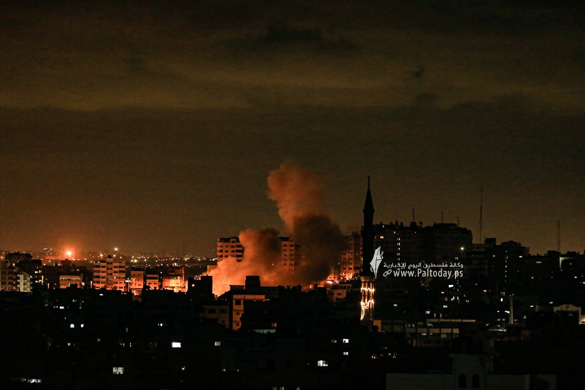طائرات الاحتلال تشن غارات جوية على مدينة غزة