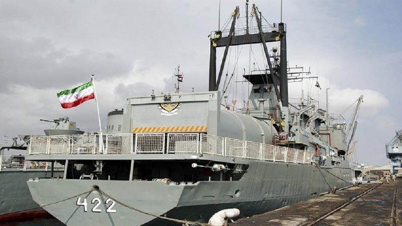 البحرية الايرانية تتصدى للقراصنة في خليج عدن