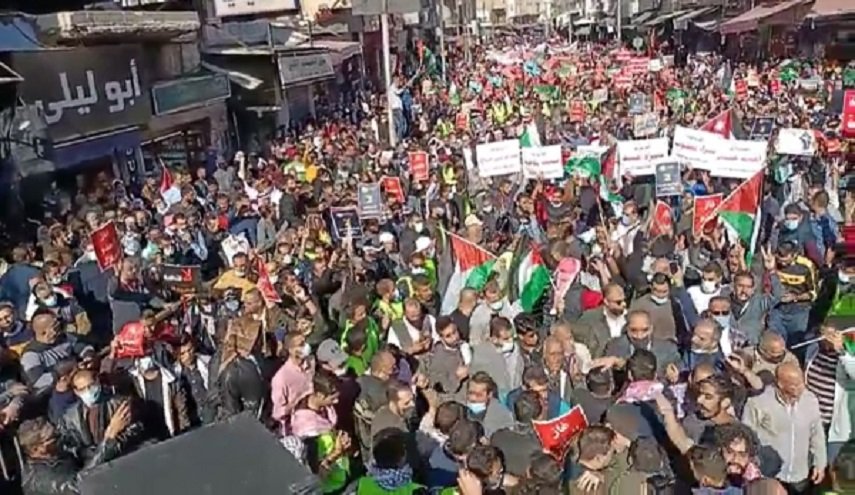 اعتراض اردنی‌ها به‌ هرگونه توافق با رژیم صهیونیستی در زمینه انرژی و آب  