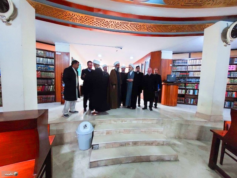 الدكتور حميد شهرياري يتفقد جامعة الكوثر في اسلام اباد  