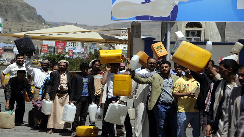 عصام المتوكل : أسوأ أزمة نفطية في اليمن!