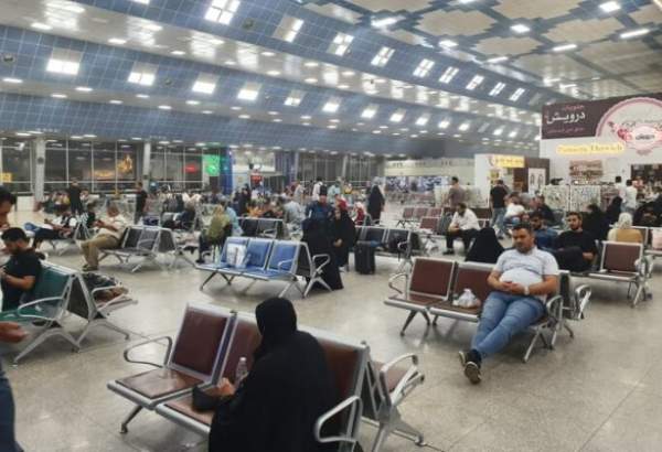سرگردانی ۱۳ ساعته مسافران ایرانی بعد از لغو پروازها در نجف