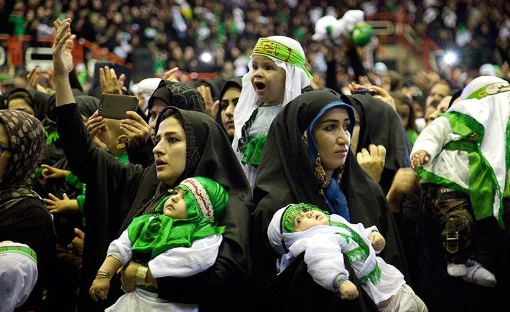 إحياء مراسم اليوم العالمي للطفل الرضيع في ايران