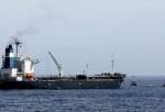 توقیف چهارمین کشتی حامل سوخت یمن از سوی ائتلاف سعودی