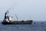 توقیف ۲ کشتی سوخت یمن از سوی ائتلاف متجاوز سعودی