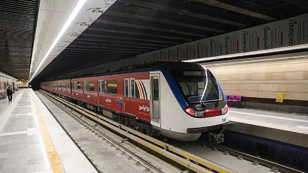 خدمات‌رسانی رایگان مترو تهران در ۲۲ بهمن