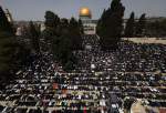 داعية الى مزيد من الرباط والاعتكاف فيه.. حماس تشيد بالحشود الكبيرة في المسجد الأقصى