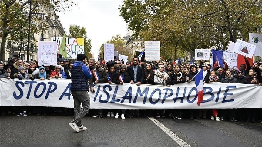 المسلمون في فرنسا.. تحديات وصعوبات لا تنتهي