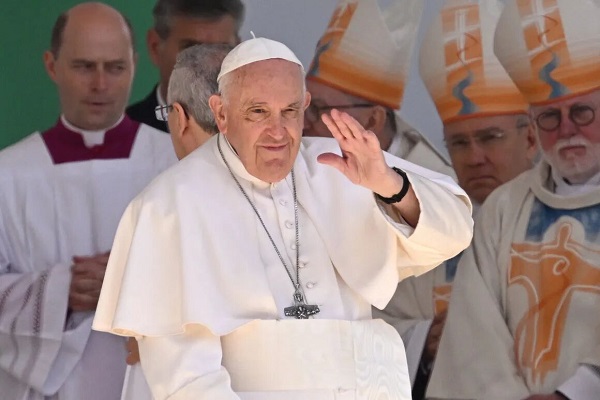 پاپ از تلاش واتیکان برای ایجاد صلح در اوکراین خبر داد