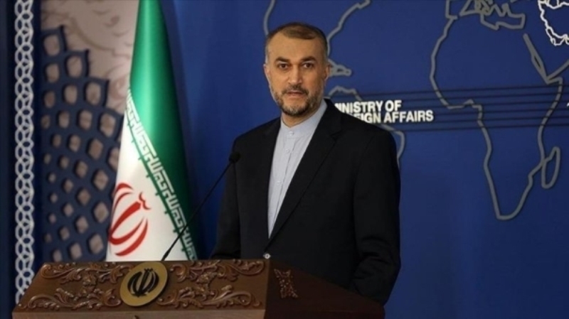 وزير الخارجية الإيراني: نحمل اخبار جيدة للشعب في مجال التعاون الاقتصادي والتجاري