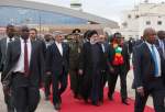 الرئيس الايراني يغادر هراري عائدا الى العاصمة طهران