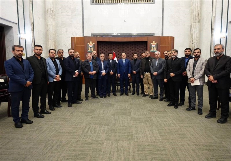 تقرير مصور  .. وفد إعلامي إيراني يلتقي رئيس الوزراء العراقي  