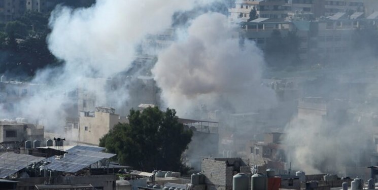 دیدار نمایندگان فتح و حماس در خصوص تثبیت آتش‌بس در اردوگاه عین الحلوة