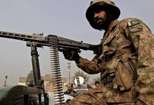 پاکستانی فوج کا کامیاب آپریشن،دہشت گرد کمانڈر کفایت عرف تور عدنان سمیت 3 دہشت گرد