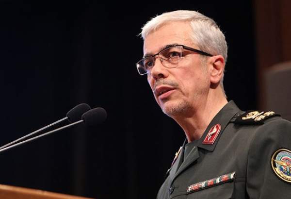 سرلشکر باقری در پیامی هفته فرماندهی انتظامی تبریک گفت