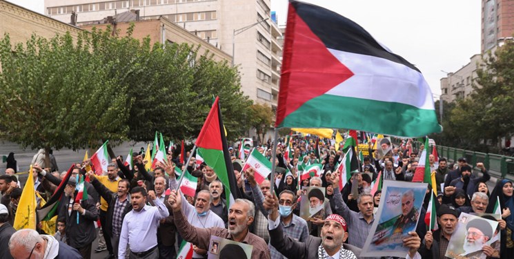 تظاهرات شعبية حاشدة بعد صلاة الجمعة في طهران دعما لصمود غزة