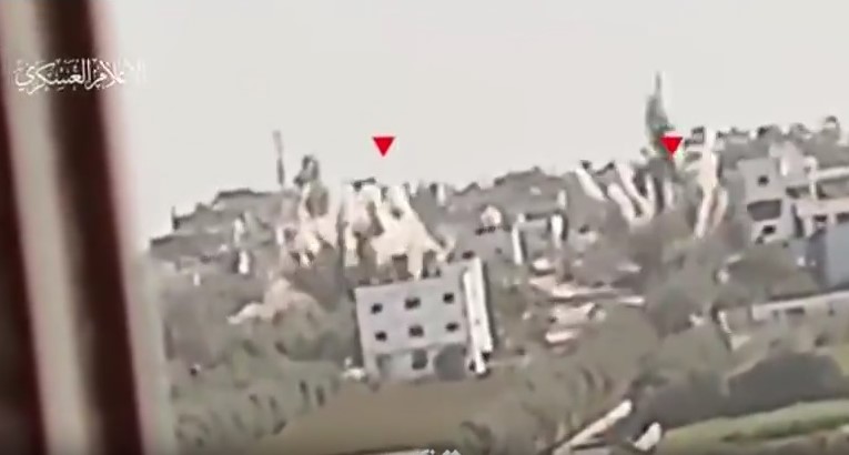 Regardez comment les troupes israéliennes tombent dans un piège explosif Qassam  