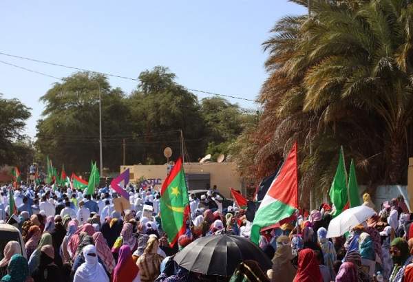 پخش سخنان ابوعبیده در راهپیمایی حمایت از فلسطین در موریتانی