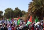 پخش سخنان ابوعبیده در راهپیمایی حمایت از فلسطین در موریتانی