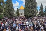 حضور ۸۰ هزار فلسطینی در مسجد الاقصی در نخستین نماز جمعه ماه رمضان