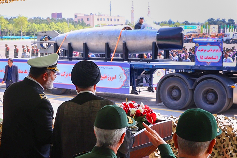 مراسم گرامیداشت روز ارتش جمهوری اسلامی ایران با حضور رئیس جمهور  