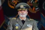 قائد الجيش الايراني يؤكد التصدي لأجسام طائرة مشبوهة في اصفهان